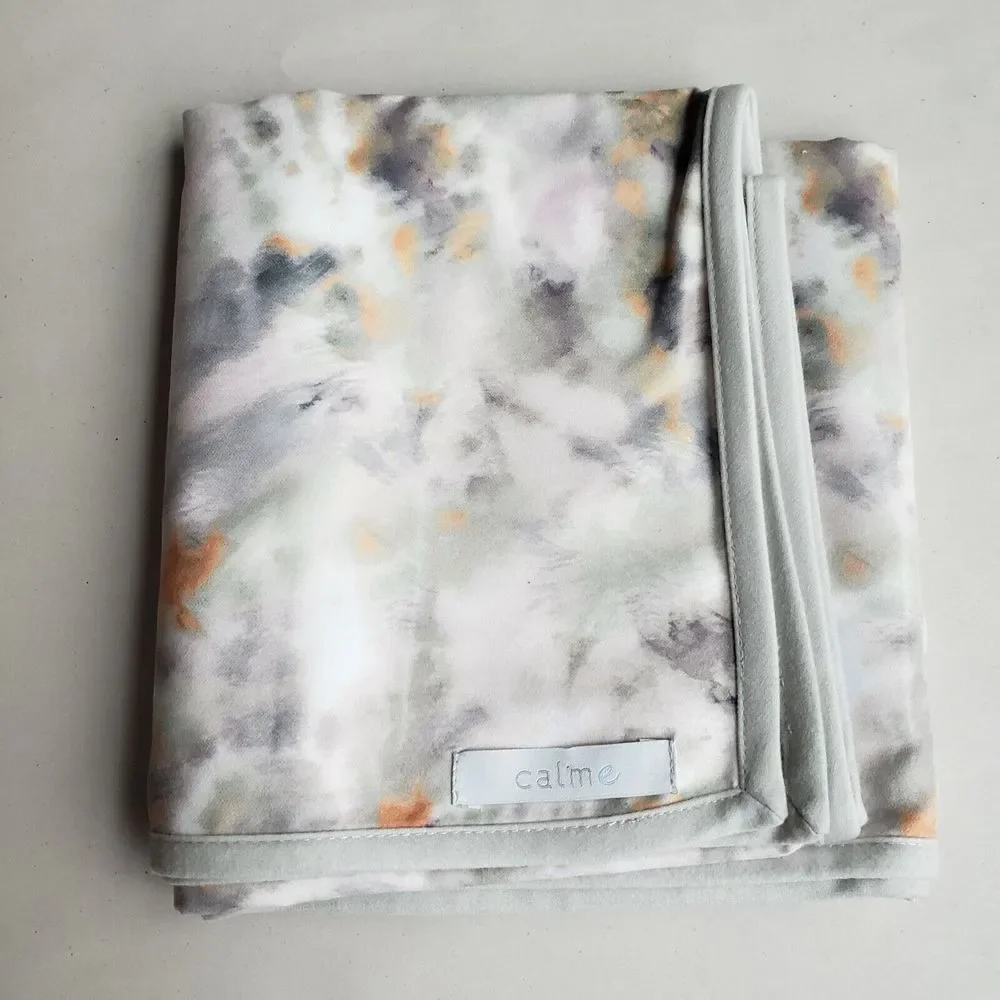 Calme By Johnny Was Natural Tie Dye Print 39x20 SMALL Gym Towel NEW